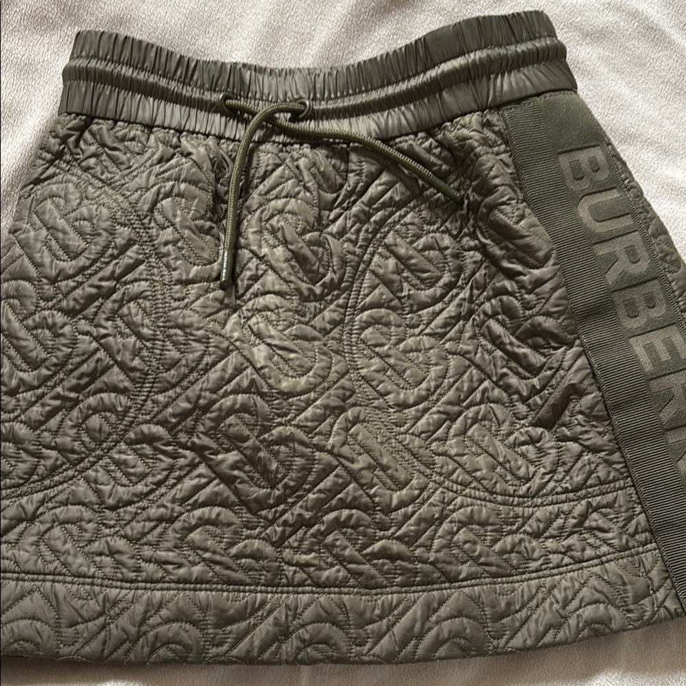 Burberry Quilted Olive Skirt
